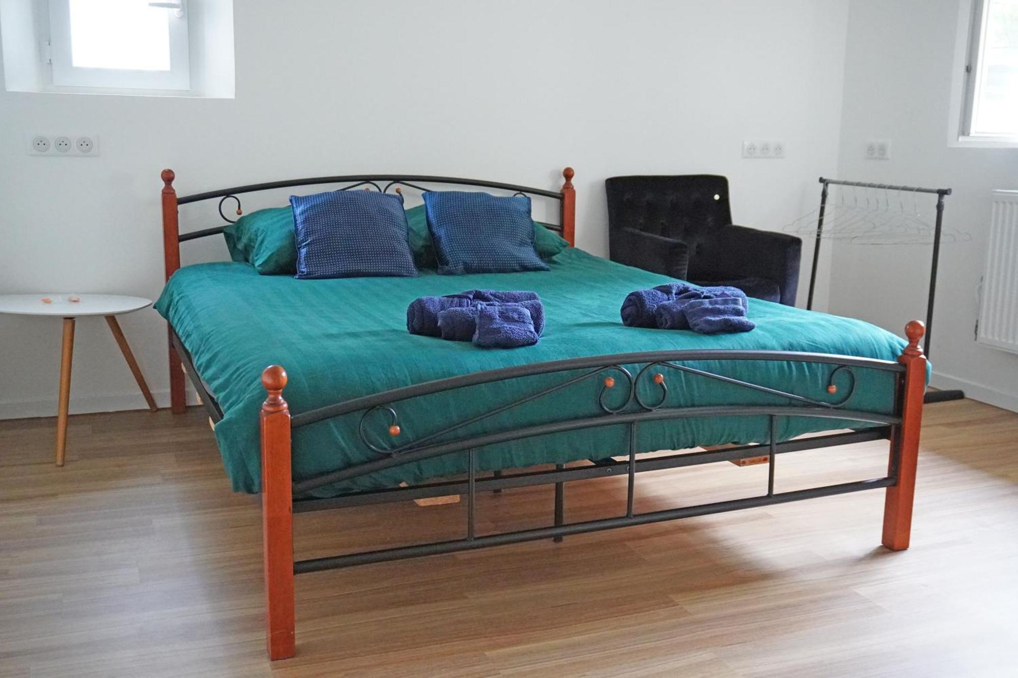 Appartement Entier 2 Chambres Chez Zarius Атіс-Монс Екстер'єр фото